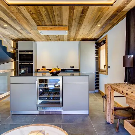 Exquisite Alpine Escape - Chalet *