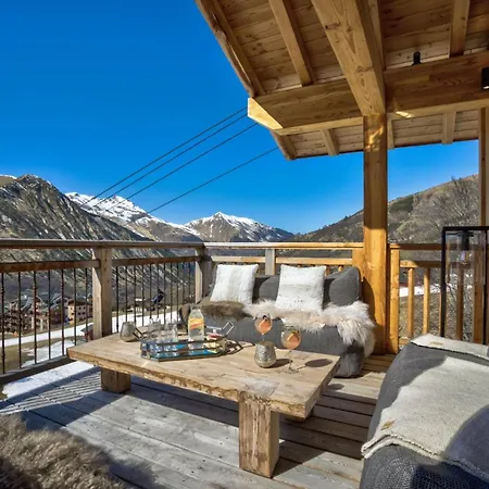 Exquisite Alpine Escape - Chalet Chalet